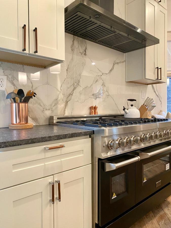 Newly Renovated Victorian Gem Perfect Space For Family Vacations! Pittsburgh Bagian luar foto