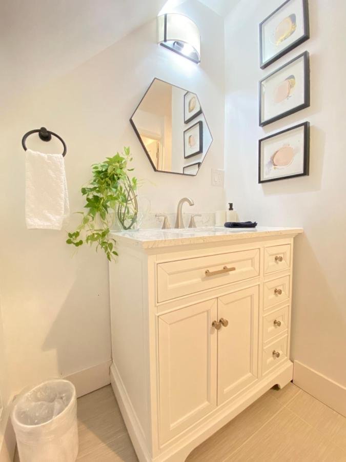 Newly Renovated Victorian Gem Perfect Space For Family Vacations! Pittsburgh Bagian luar foto